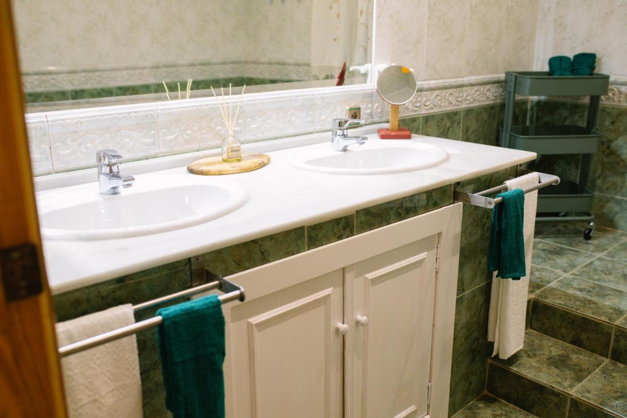 Pensjonat Casa Luxury "El Olivo De Cordoba" Con Jacuzzi Y Parking Privado Zewnętrze zdjęcie